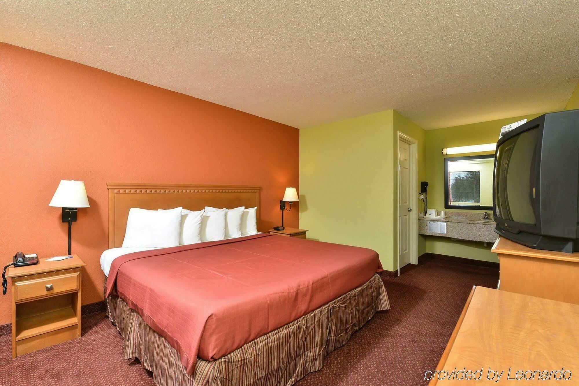 Red Roof Inn Columbus, Ms Exterior foto